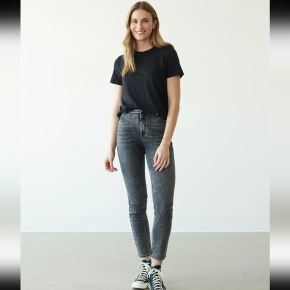 Grey skinny high rise jeans - Picture 3 of 4